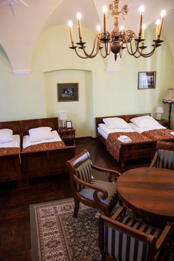 Hotel Zamek W Baranowie Sandomierskim 3*